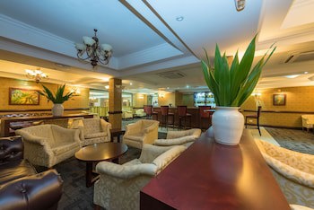Sunbird Capital Hotel