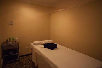 Sunbird Capital Hotel