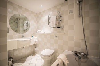 Holiday Inn Cambridge, An Ihg Hotel