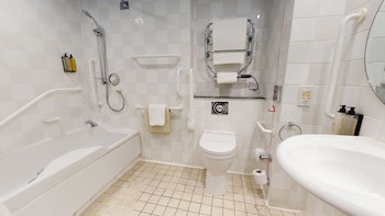 Holiday Inn Cambridge, An Ihg Hotel