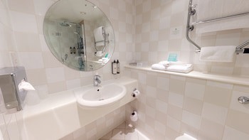 Holiday Inn Cambridge, An Ihg Hotel