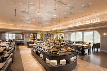 Doubletree By Hilton Hotel Naha Shuri Castle