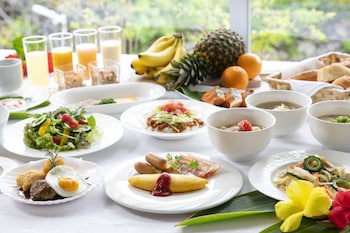 Doubletree By Hilton Hotel Naha Shuri Castle