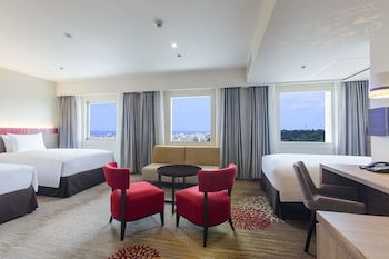 Doubletree By Hilton Hotel Naha Shuri Castle