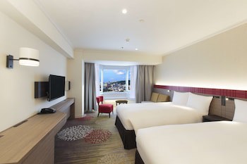 Doubletree By Hilton Hotel Naha Shuri Castle
