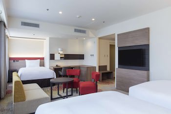 Doubletree By Hilton Hotel Naha Shuri Castle