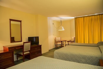 Conquistador Hotel And Conference Center