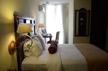 Conquistador Hotel And Conference Center