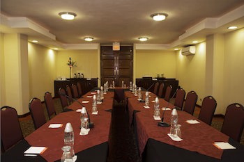 Conquistador Hotel And Conference Center