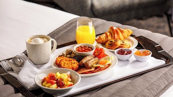 Crowne Plaza Manchester Airport, An Ihg Hotel