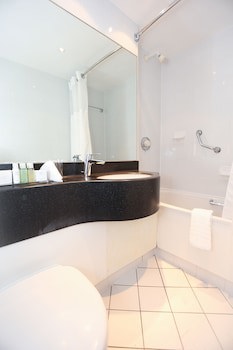 Crowne Plaza Manchester Airport, An Ihg Hotel