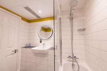 Byron Hotel London