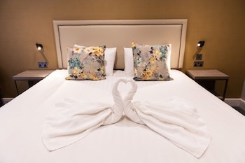 Byron Hotel London