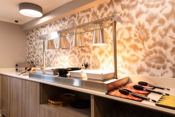 Byron Hotel London