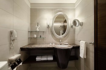 Edsa Shangri-La, Manila
