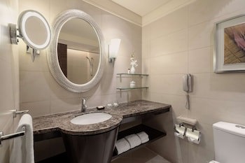 Edsa Shangri-La, Manila