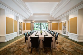 Edsa Shangri-La, Manila