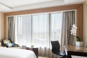 Edsa Shangri-La, Manila