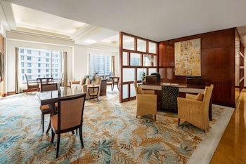 Edsa Shangri-La, Manila