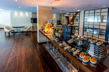 Crowne Plaza Jeddah, An Ihg Hotel
