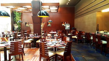 Crowne Plaza Jeddah, An Ihg Hotel