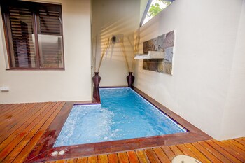 Warwick Le Lagon - Vanuatu