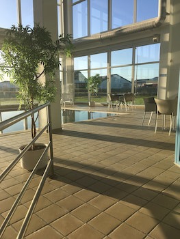 Montra Skaga Hotel