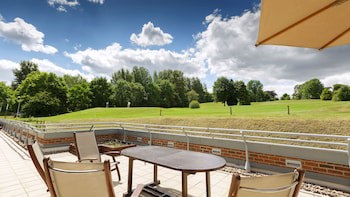 Donnington Valley Hotel And Spa