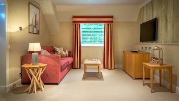 Donnington Valley Hotel And Spa
