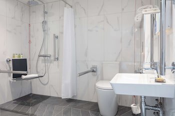 Doubletree By Hilton London Elstree
