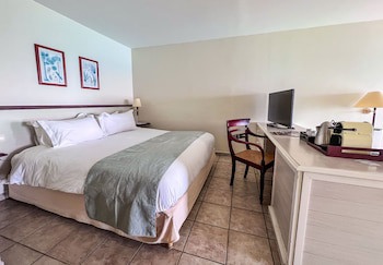 Auberge De La Vieille Tour