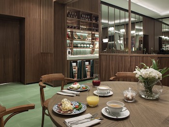Gran Melia Colon