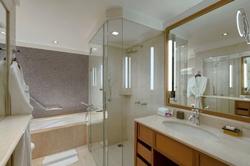 Dusit Thani Laguna Phuket