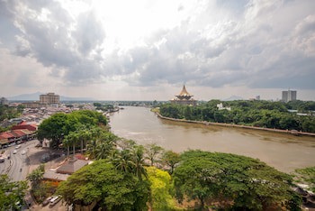 Hilton Kuching