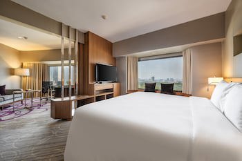 Centara Grand At Central Plaza Ladprao Bangkok