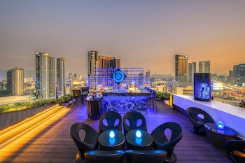 Centara Grand At Central Plaza Ladprao Bangkok