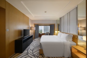 Centara Grand At Central Plaza Ladprao Bangkok