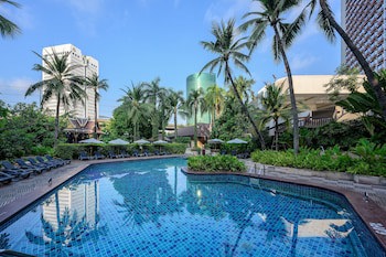 Centara Grand At Central Plaza Ladprao Bangkok