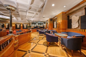 Centara Grand At Central Plaza Ladprao Bangkok