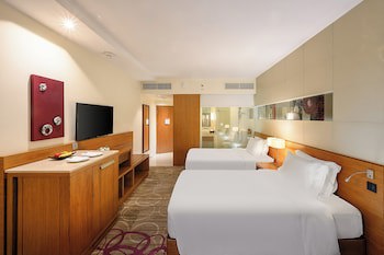 Centara Grand At Central Plaza Ladprao Bangkok