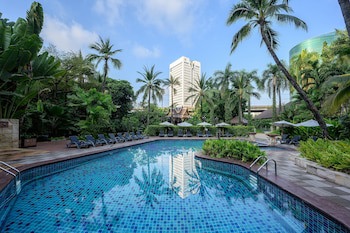 Centara Grand At Central Plaza Ladprao Bangkok