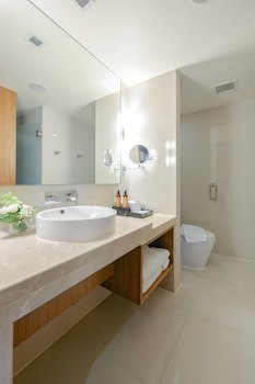 Centara Grand At Central Plaza Ladprao Bangkok