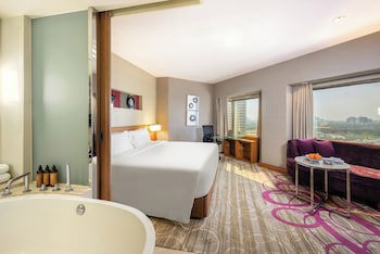 Centara Grand At Central Plaza Ladprao Bangkok