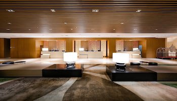Centara Grand At Central Plaza Ladprao Bangkok