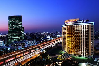 Centara Grand At Central Plaza Ladprao Bangkok