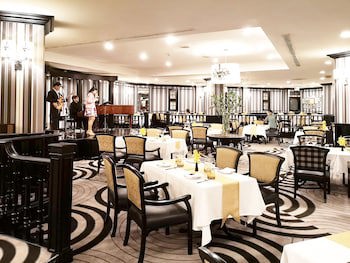 Centara Grand At Central Plaza Ladprao Bangkok