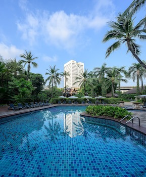 Centara Grand At Central Plaza Ladprao Bangkok