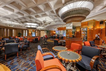 Centara Grand At Central Plaza Ladprao Bangkok