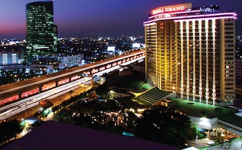 Centara Grand At Central Plaza Ladprao Bangkok