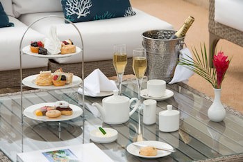 Crystal Cove By Elegant Hotels - All-Inclusive
